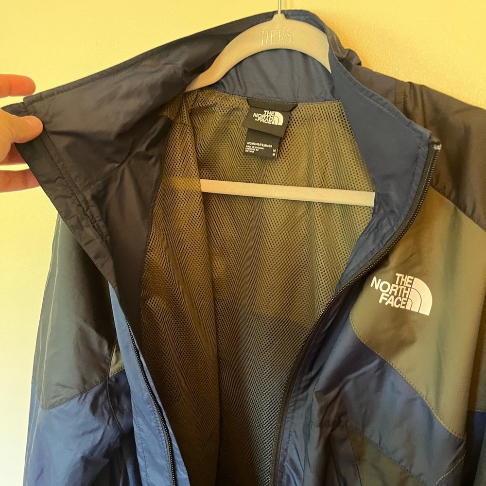The North Face TNF X Windbreaker Jacket Green Summit Navy - Picture 9 of 10